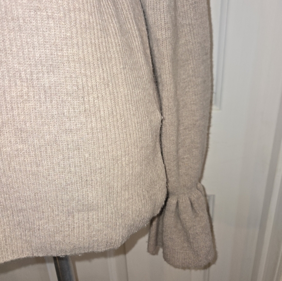 Banana Republic Small Wool Cashmere Blend Knit Tan Mock Neck Sweater - Picture 3 of 9